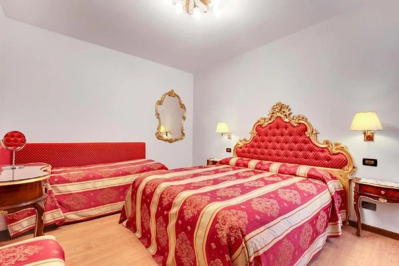 Heart Of Biennale Apartment Venice 0*,